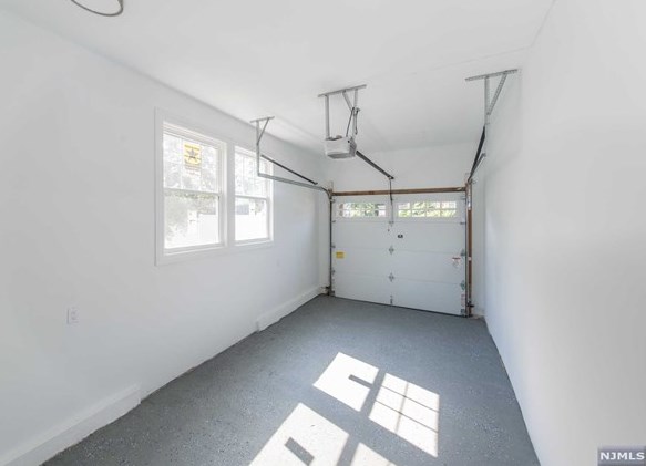 121 Baker Ave, Bergenfield NJ  07621-3322 exterior