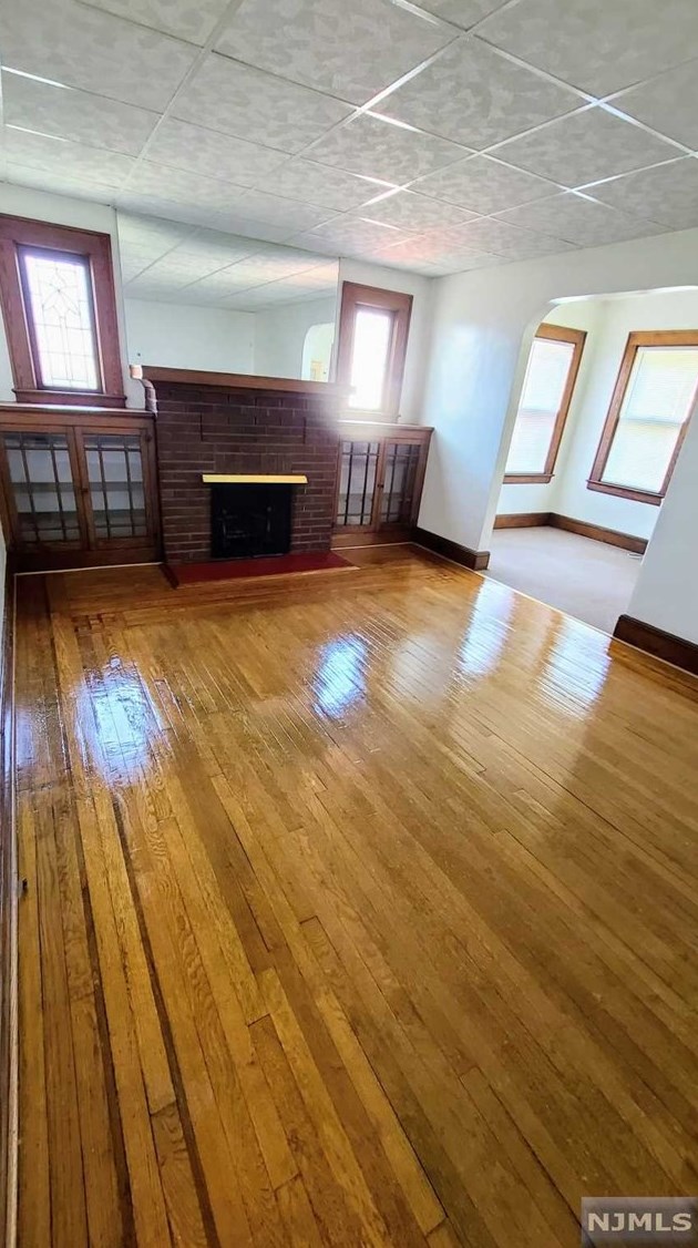 56 Delafield Ave, Lyndhurst NJ  07071-1019 exterior