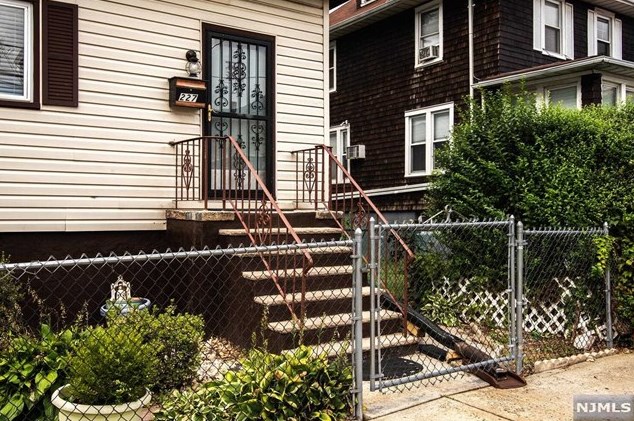 227 74th St, North Bergen, NJ 07047