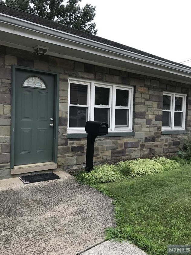 844 Belmont Ave #844, Paterson, NJ 07508