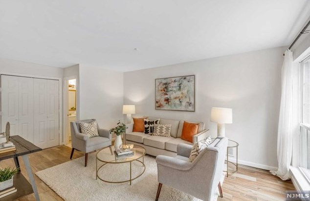 1 Vaughan Dr, Newark NJ  07103-3458 exterior