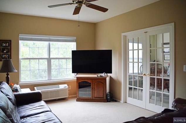 5323 Richmond Rd, West Milford, NJ 07480