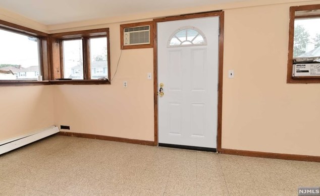 499 Hobson Ave, Saddle Brook, NJ 07663