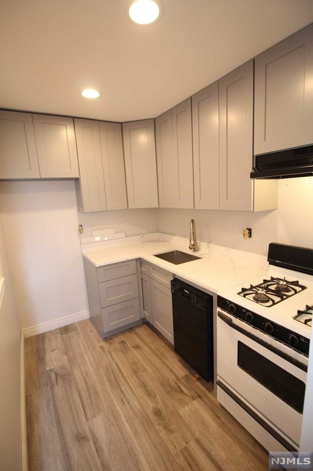 25 River Rd #b15, Nutley, NJ 07110