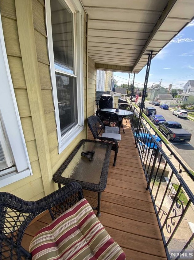 157 Anderson Ave, Wallington, NJ 07057