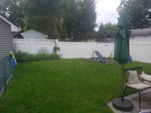 602 Curtis St, Linden NJ  07036-2549 exterior