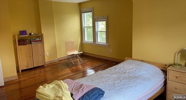 166 Sylvan St, Rutherford NJ  07070-2434 exterior