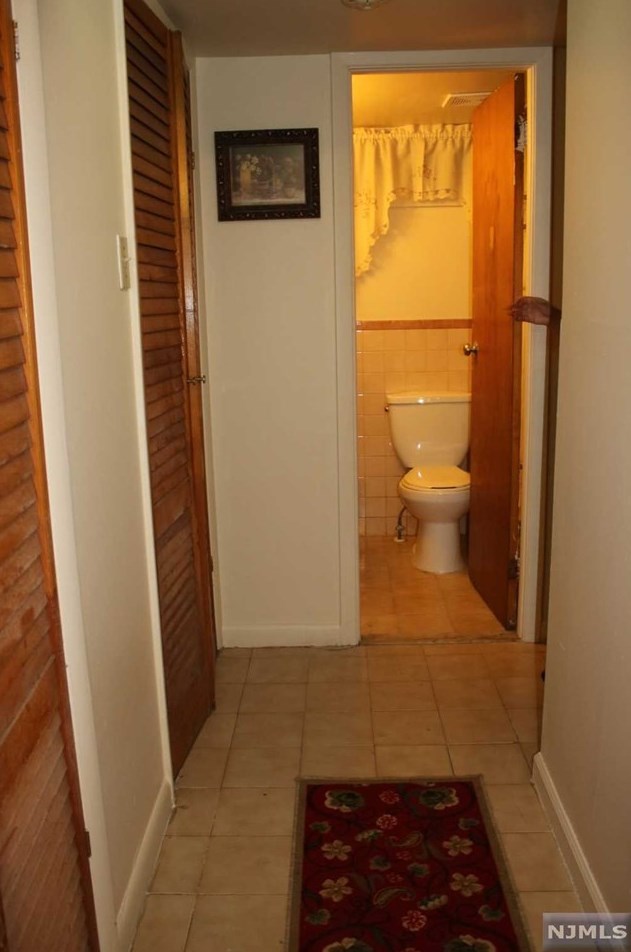 832 Parker St, Newark, NJ 07104