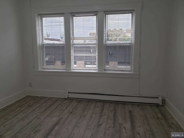 82 Main St, Hackensack NJ  07601-7101 exterior