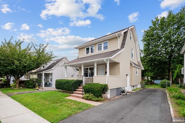 147 Erie St, Dumont, NJ 07628