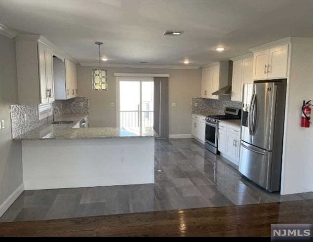 706 Elm, Kearny, NJ 07032