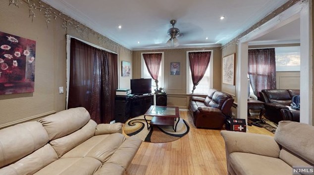 253255 Clinton Pl, Newark, NJ 07112