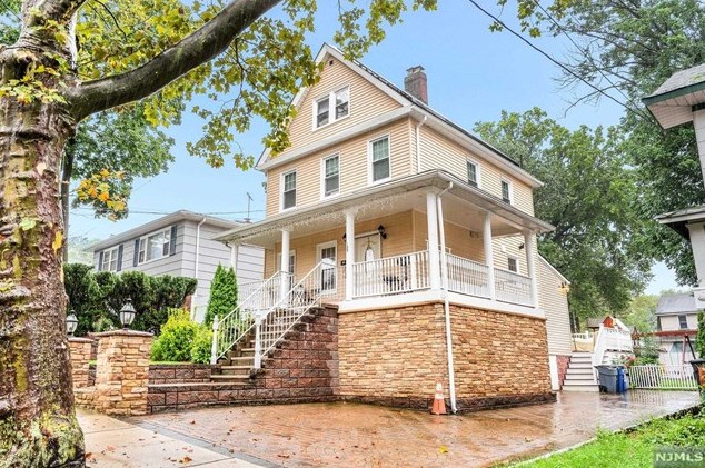 108 Homestead Pl, Bogota, NJ 07603