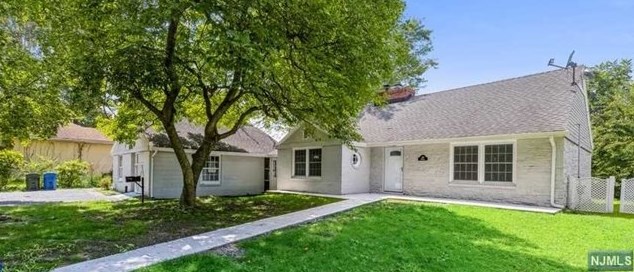 490 Riverside Ave, Rutherford, NJ 07070