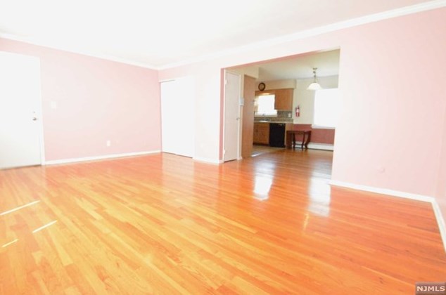 16 Rolling Ridge Rd #a, Montvale, NJ