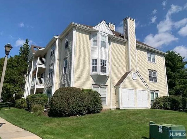 441 Poets Way, Mahwah, NJ 07430