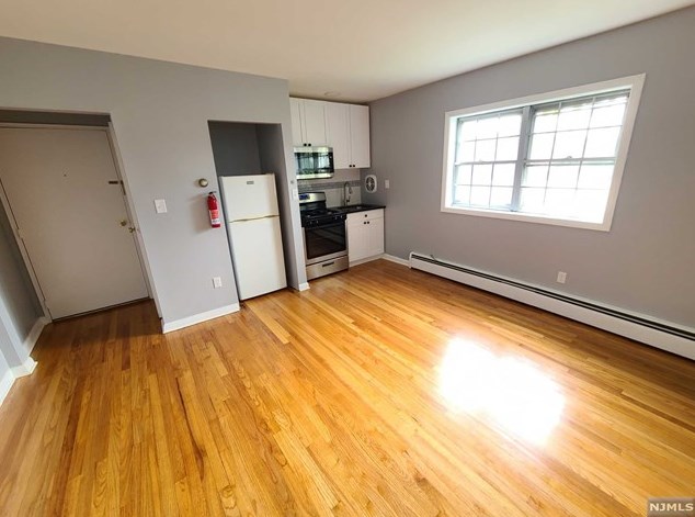 339-343 Blvd #2b, Hasbrouck Heights, NJ 07604