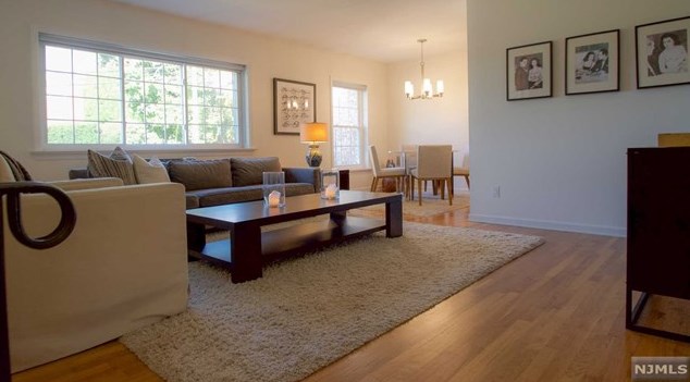 27-33 Corsa Terrace #2b, Ridgewood, NJ 07450
