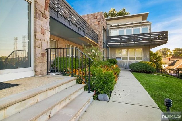 204 Passaic Ave, Belleville, NJ 07109