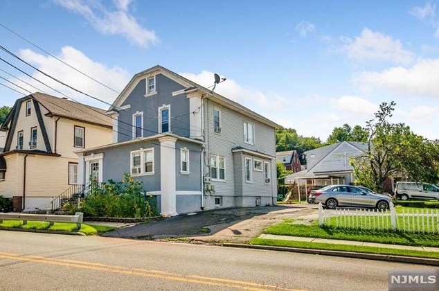 544 Outwater Ln, Outwater, NJ 07026