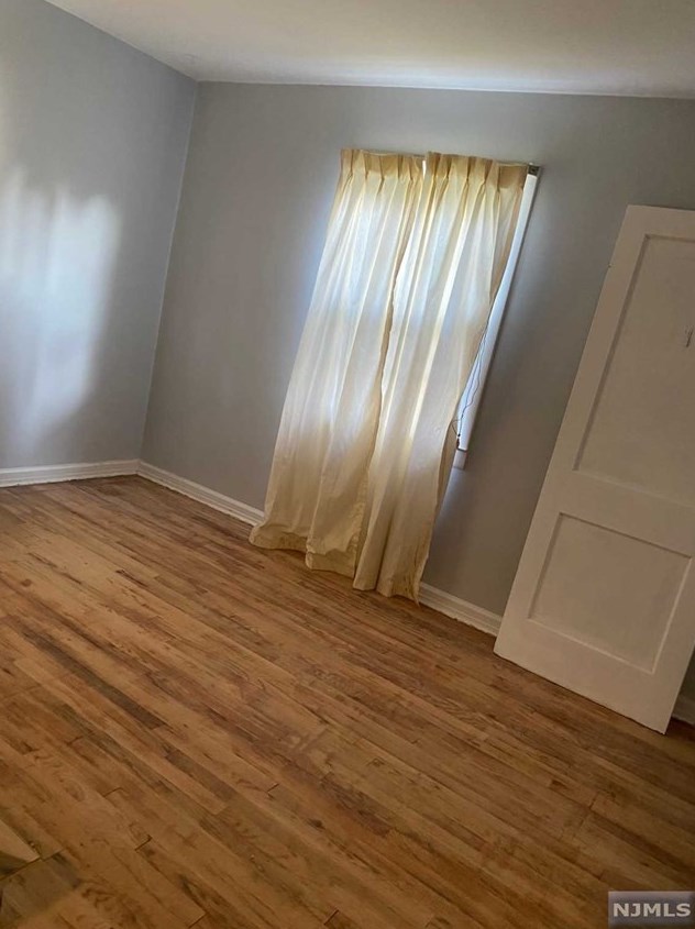 369 Deerfield St, Ridgewood, NJ 07450