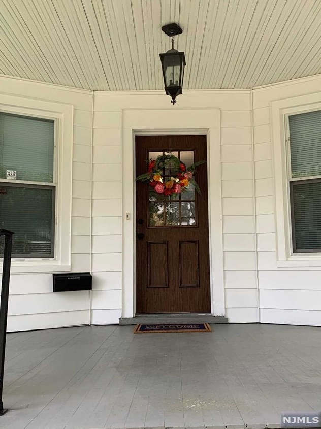 167 Mountain Way, Rutherford, NJ 07070