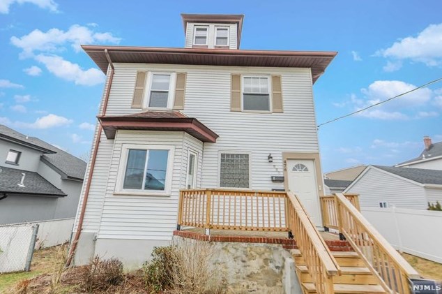 476 Columbia Blvd #2, Wood-Ridge, NJ 07075