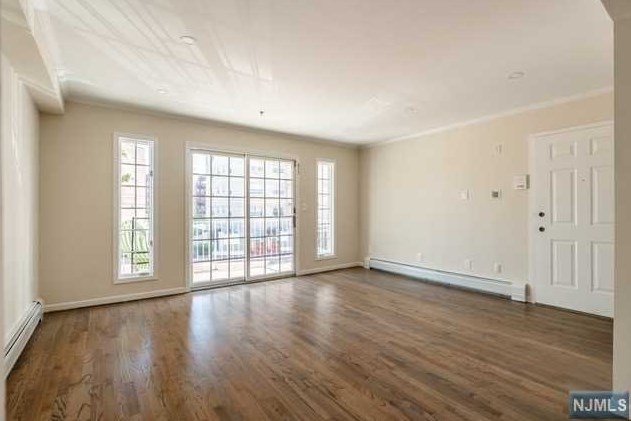 57 71st St, West New York, NJ 07093