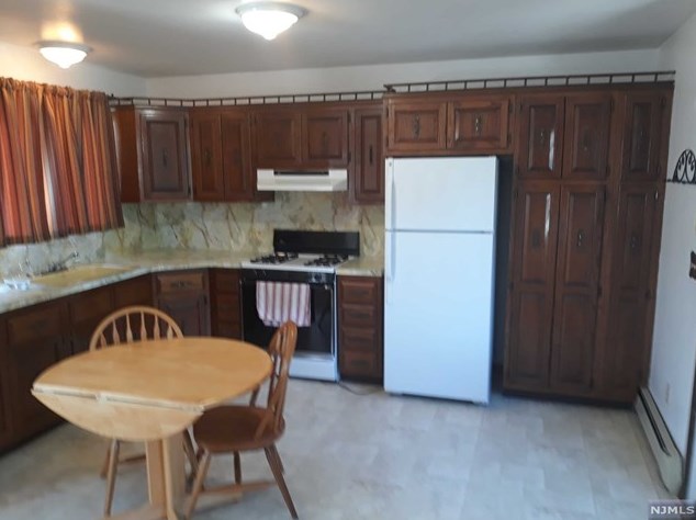 27 Cedar Rd, Dumont, NJ 07628