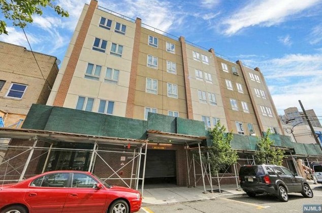 62-68 69th St #506, West New York, NJ 07093