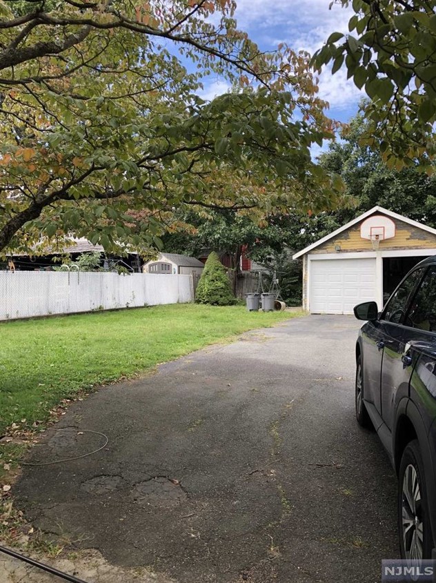 102 Home Ave, Rutherford, NJ 07070-1728