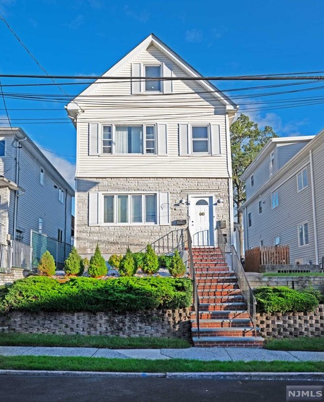 60 Morrissee Ave, Wallington, NJ 07057