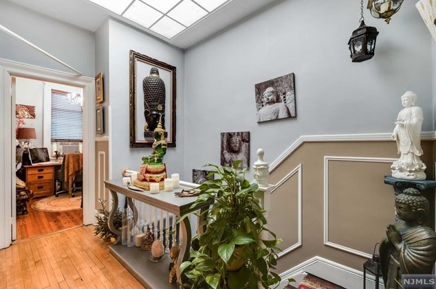 411 Gregory Ave, Union City, NJ 07086