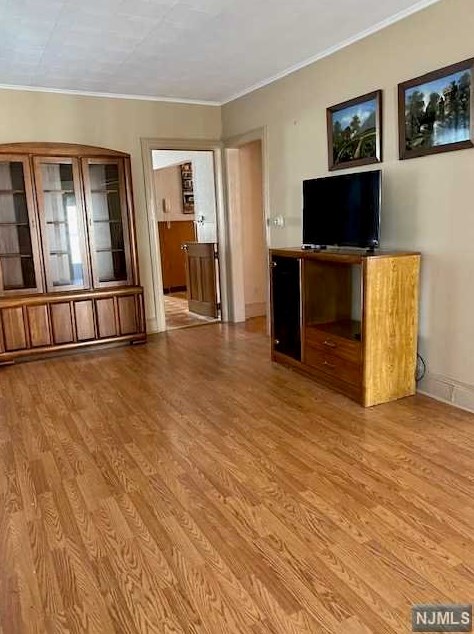 438 Park Ave, Fairview, NJ 07022