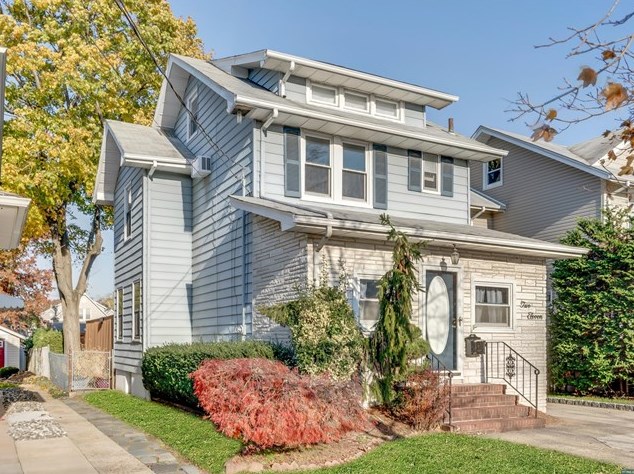 211 Post Ave, Lyndhurst, NJ 07071