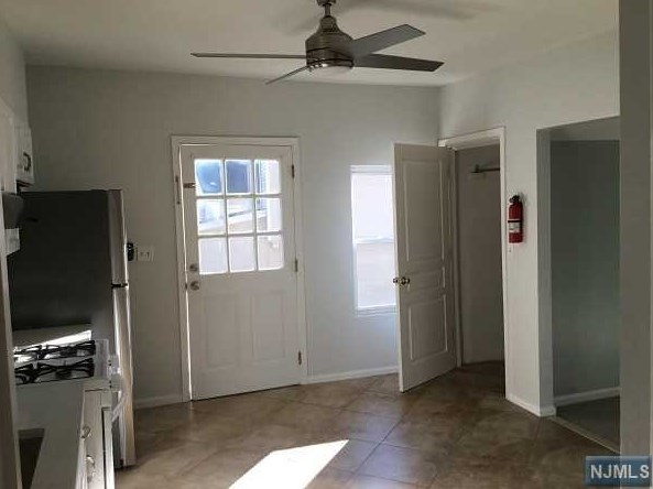 90 Union Ave, Little Ferry, NJ 07643