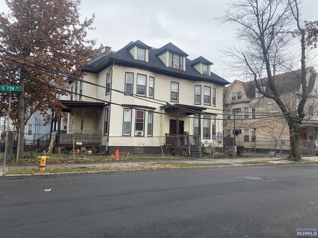 340 13th Ave, Newark NJ  07103-2443 exterior