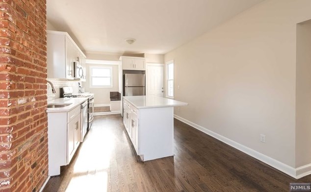 70 2nd St #2, South Orange, NJ 07079