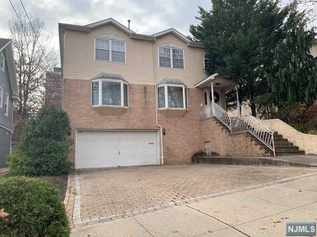 278 Meeker Ave, Newark, NJ 07112-2612