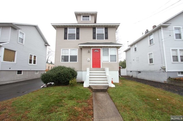 231 Royal Ave, Paterson, NJ 07506