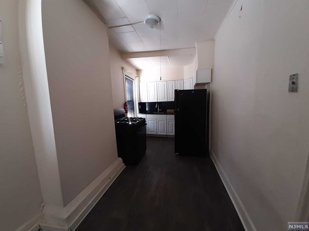 72 Hazelton St #4, Ridgefield Park, NJ 07660
