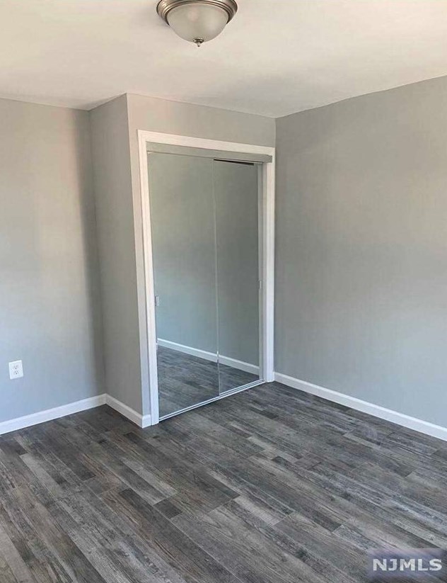 518-520 E 26th St, Paterson, NJ 07514