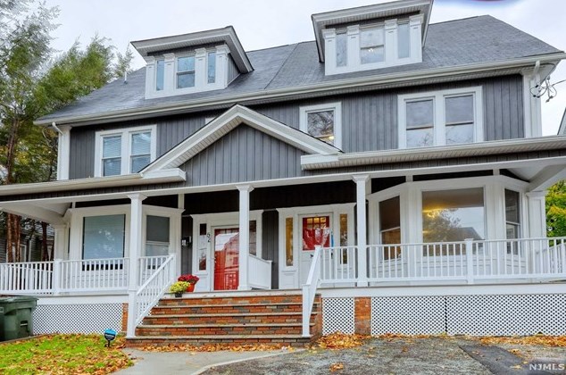 50 Sylvan St, Rutherford, NJ 07070