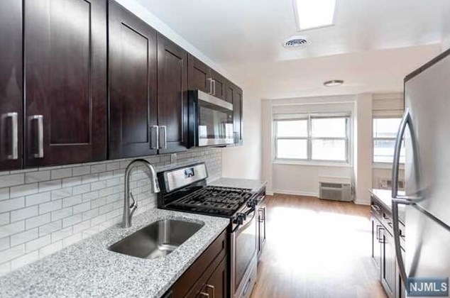 2175 Hudson Terrace #3-m, West Fort Lee, NJ 07024