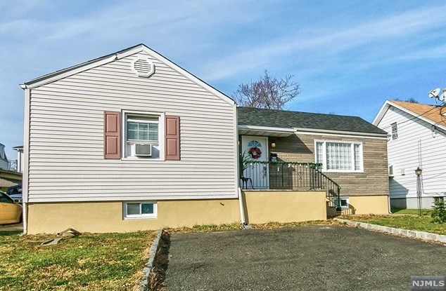 163 Berger St, Wood-Ridge, NJ 07075
