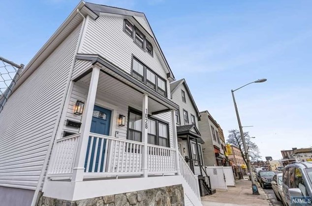 1028 Clinton Ave, Irvington, NJ 07111