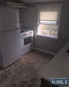 311 S Prospect Ave #2, Bergenfield, NJ 07621