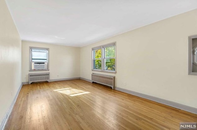 735 Elm Ave #1b, Teaneck, NJ 07666