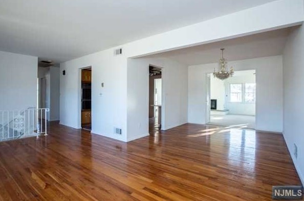 29 William St, Pequannock Township, NJ 07440