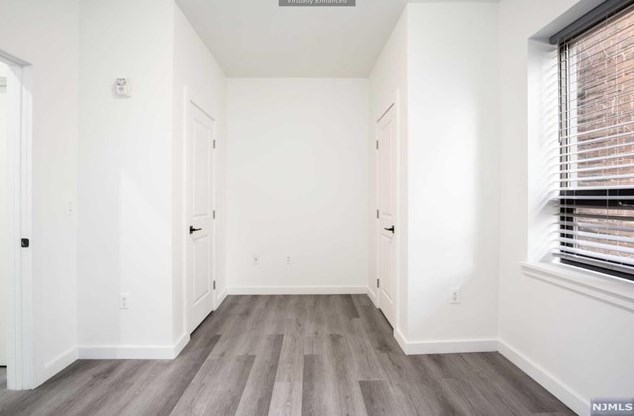 7 Atlantic St, Hackensack NJ  07601-5446 exterior